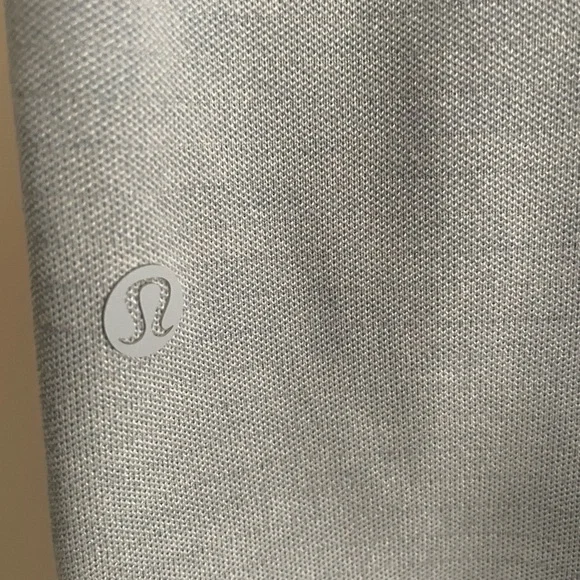 Lululemon Soft Blue Polo Shirt 👕 Size Large - Picture 3 of 3